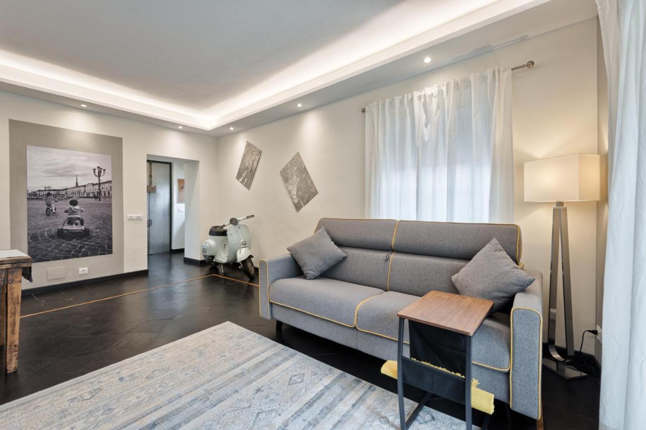 Апартаменти Acadamis - Garibaldi 9 Bis - Piazza Castello Турин Екстер'єр фото